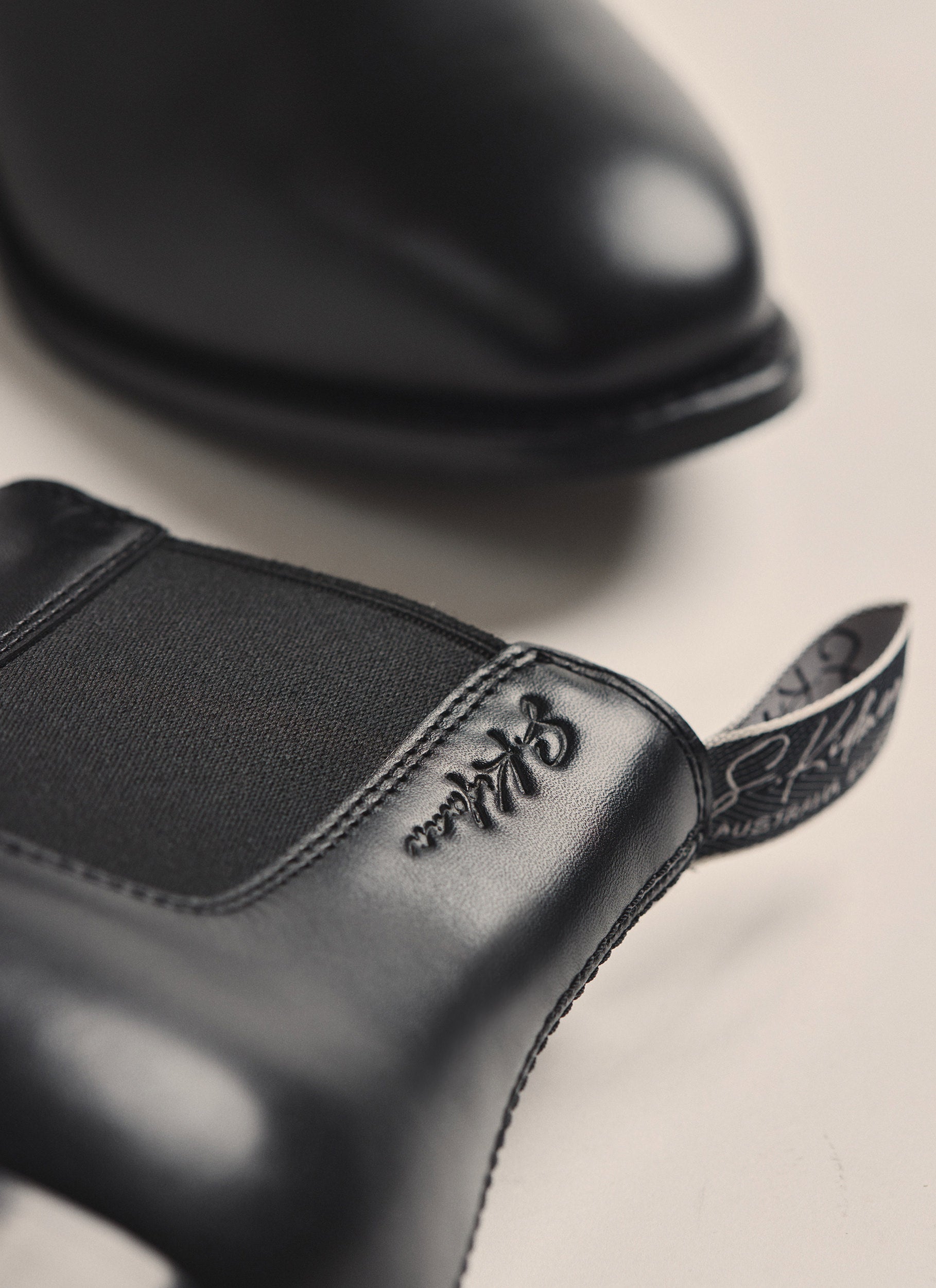 K0011BLK_BLK_5_1744202430