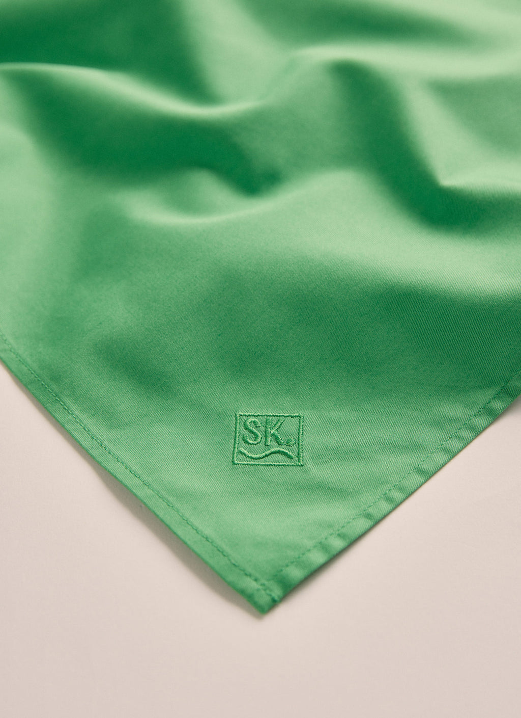 1ACU00153_GRN_2_1765847159