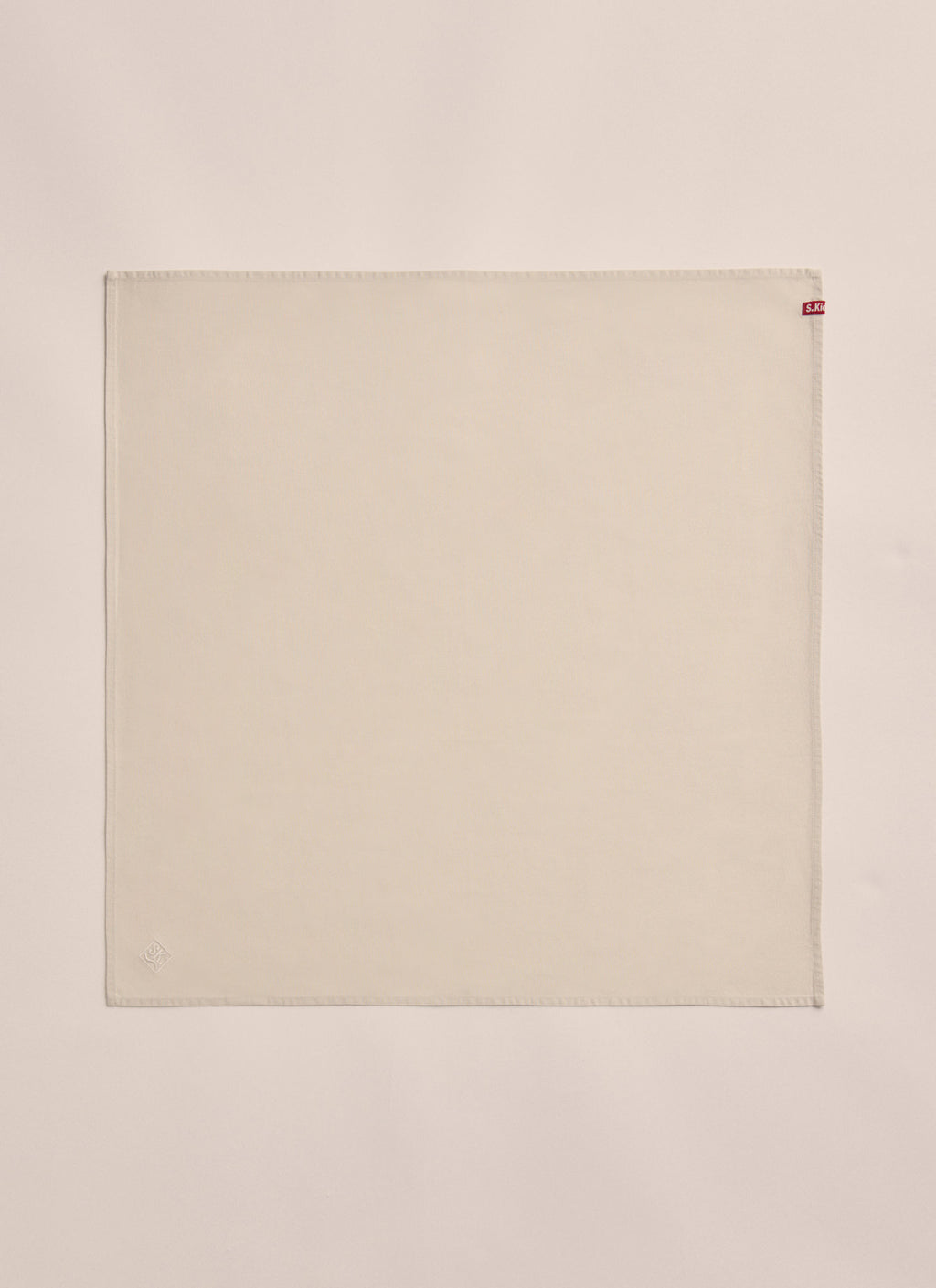 1ACU00153_STONE_3_1765846851