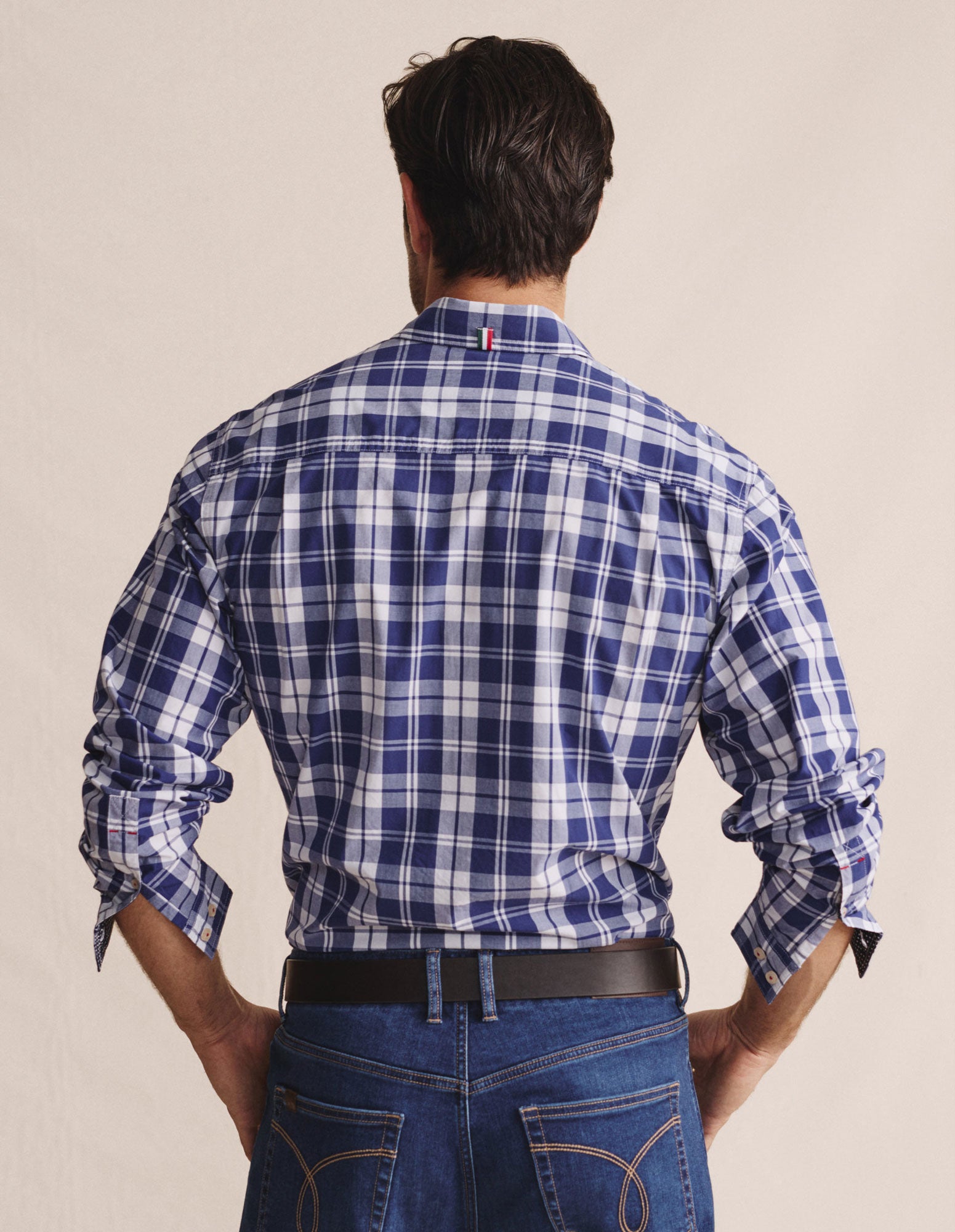 1SHM00082_INDIGO_3_1770246374