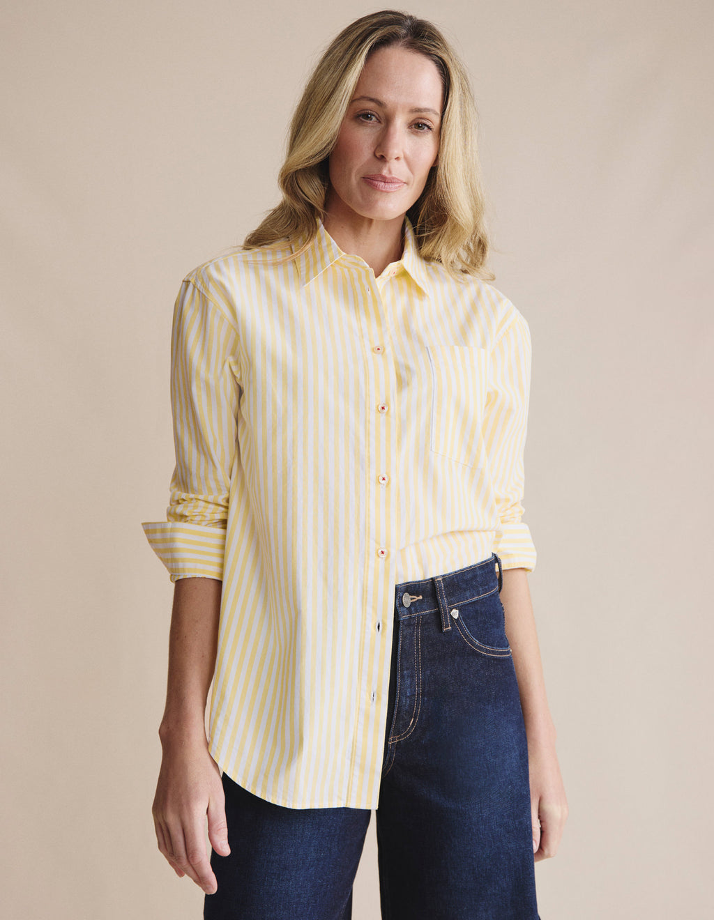 1SHW00244_YELW_1_1765847412