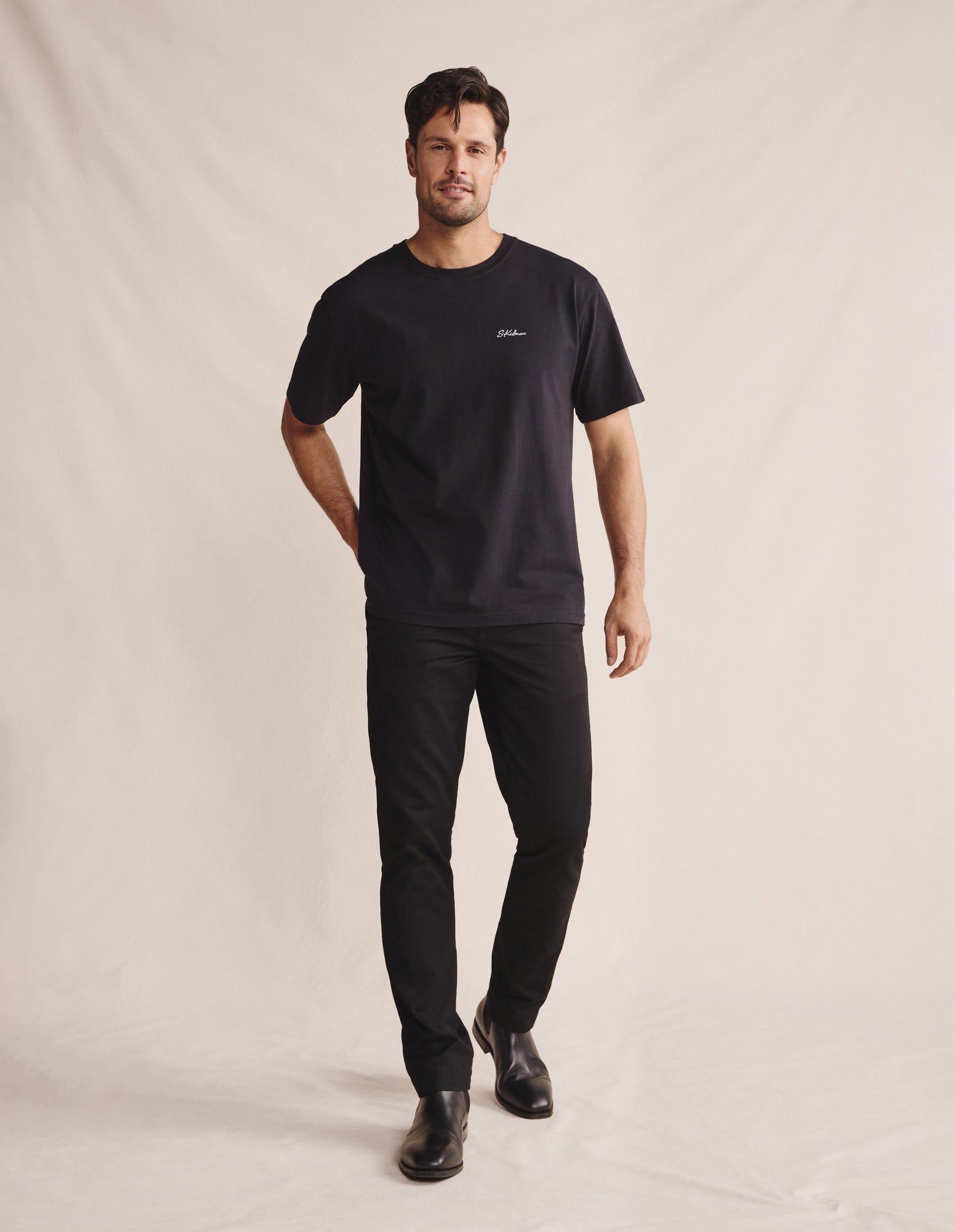 1TSM00313_BLKWHT_2_1774488063