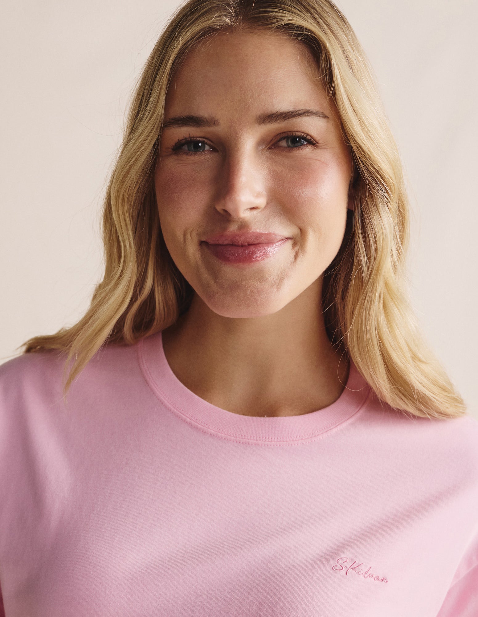 1TSW00243_CAMELLIA_4_1774488163