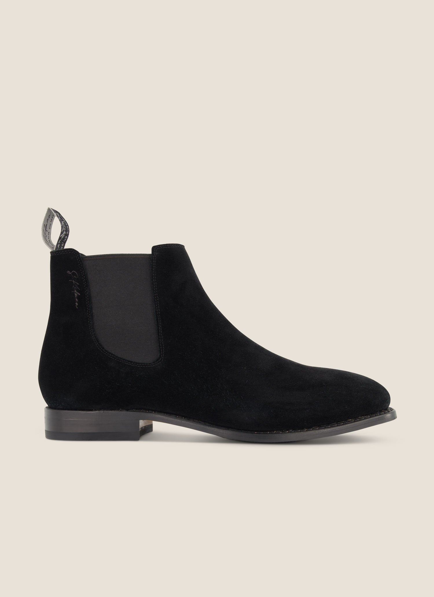 002 Durham Suede Boot Black