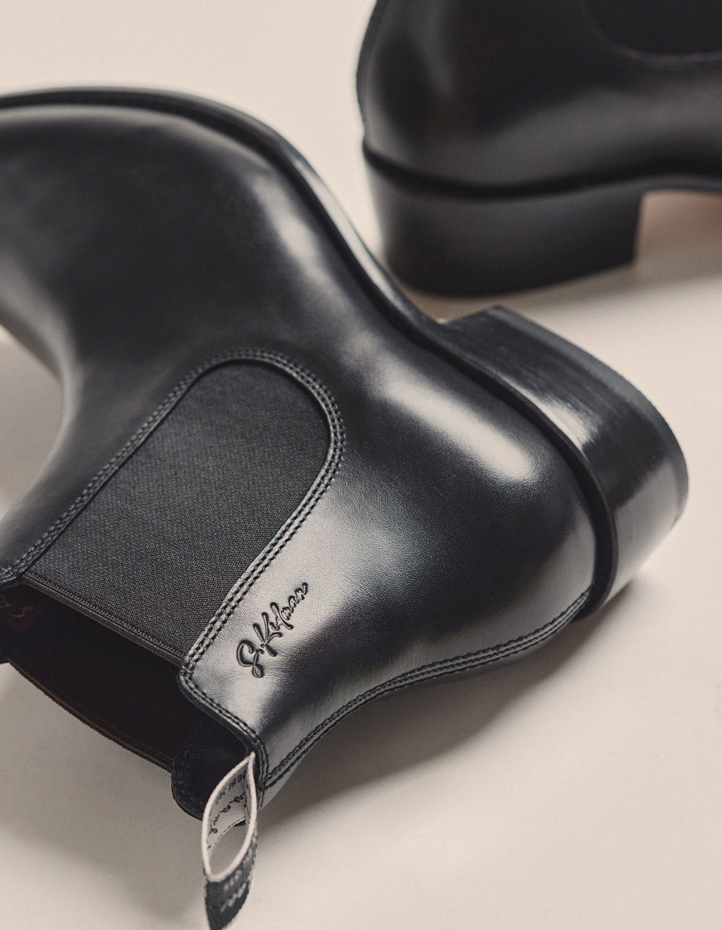 K0015BLK_BLK_5_1770243446