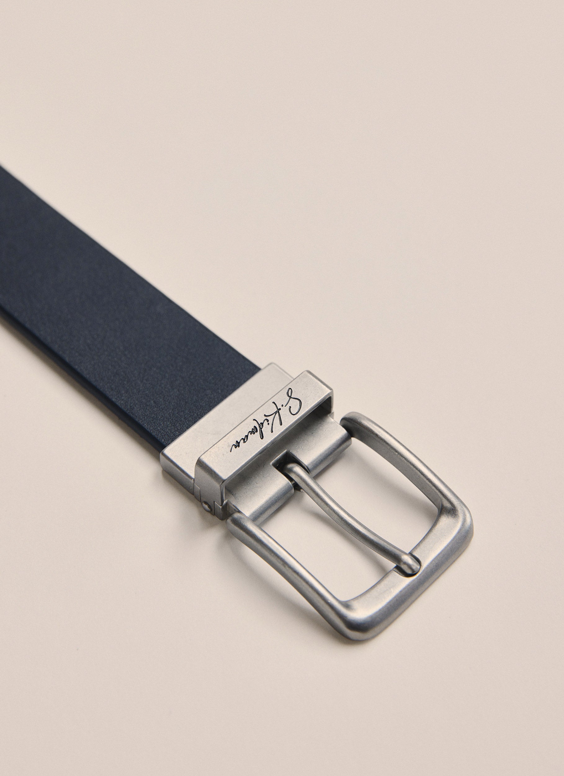 K0020MID_MID_4_1744201602