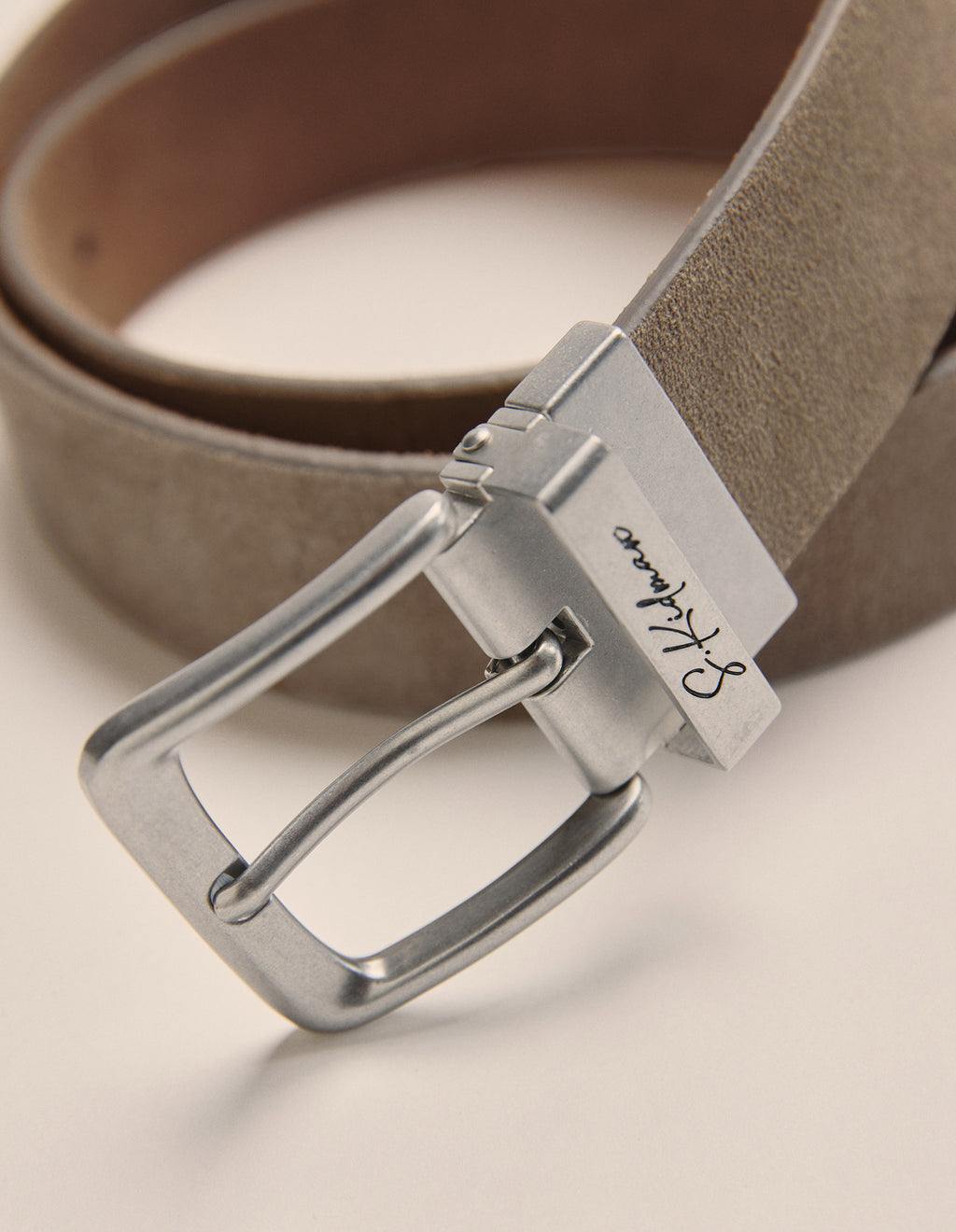 K0020MURM_MURM_4_1765333396