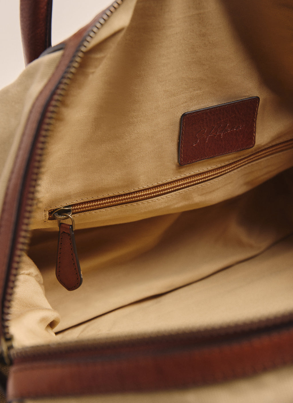 Erskine Duffle Bag - Stone