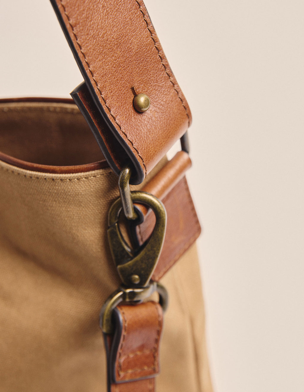 K0038TAN_TAN_5_1770244140